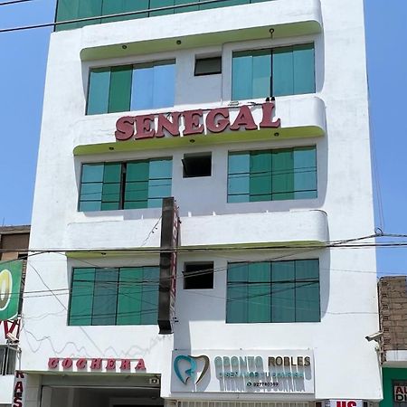 Hospedaje Senegal Cerca Al Aeropuerto Лима Екстериор снимка